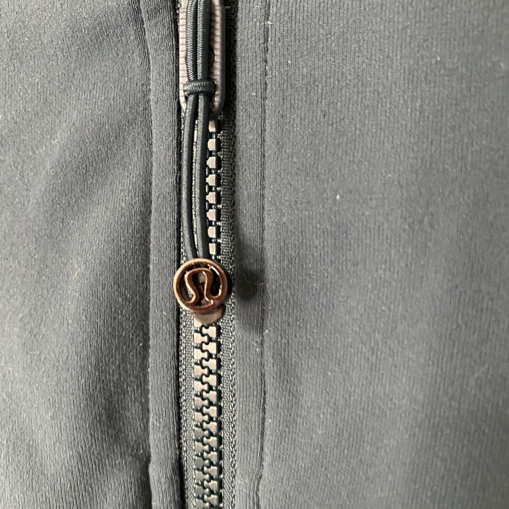 Lululemon define jacket - Picture 3 of 4